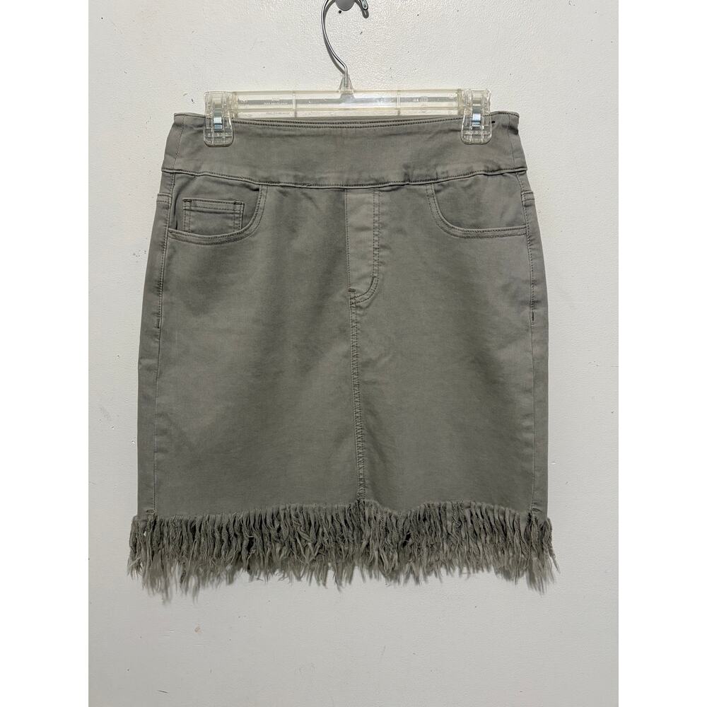 Ethyl Clothing Gray Fringe Hem Stretch Denim Mini Skirt Size 8 Boho Casual - Picture 2 of 7